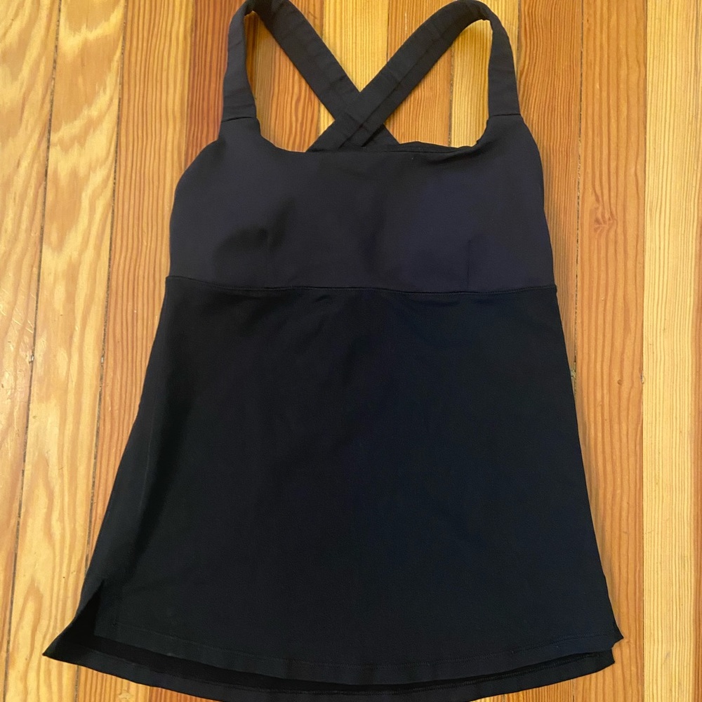 Lululemon Tank, Size 6